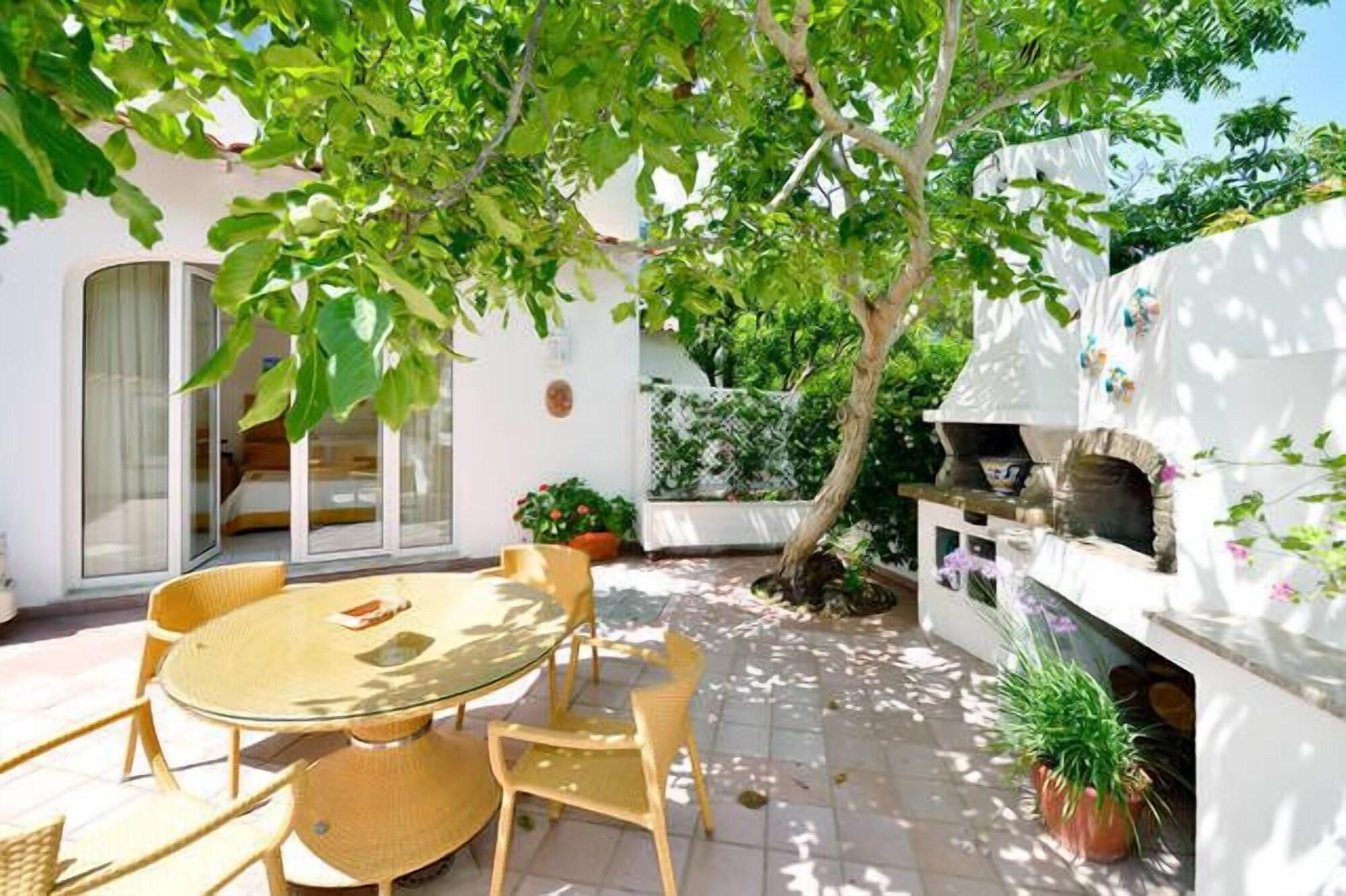 كازاميتْشيولا تيرمي Villa Marinella المظهر الخارجي الصورة