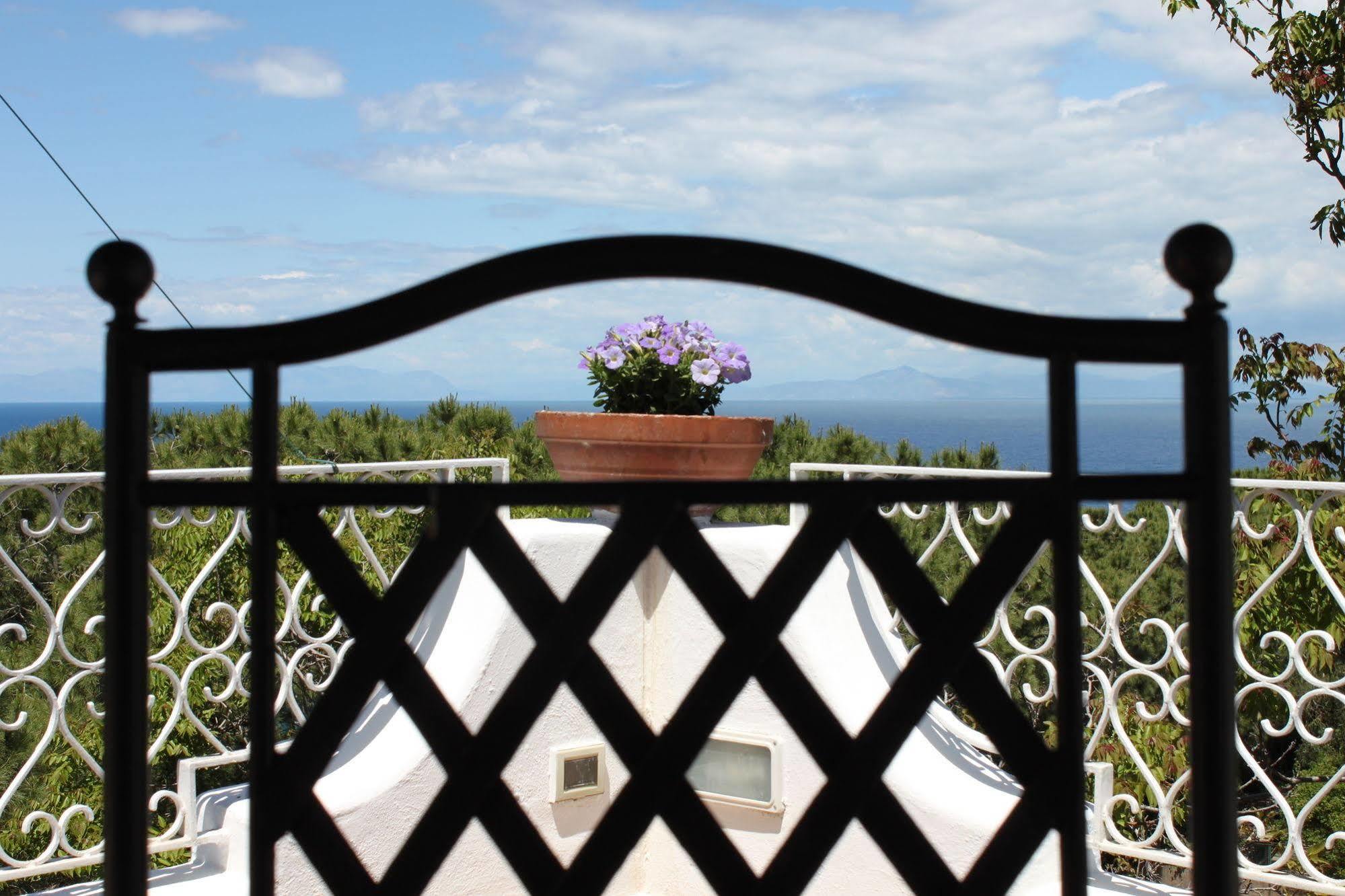 كازاميتْشيولا تيرمي Villa Marinella المظهر الخارجي الصورة